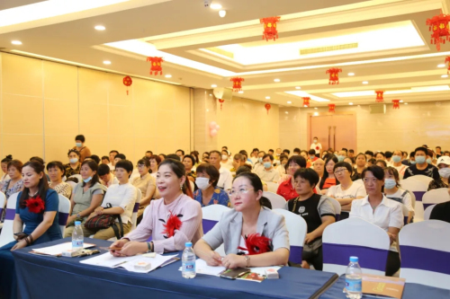 理想爱康新品发布会第八站在惠州成功举行